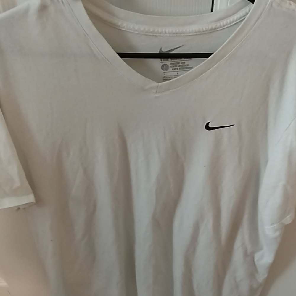 Nike tee